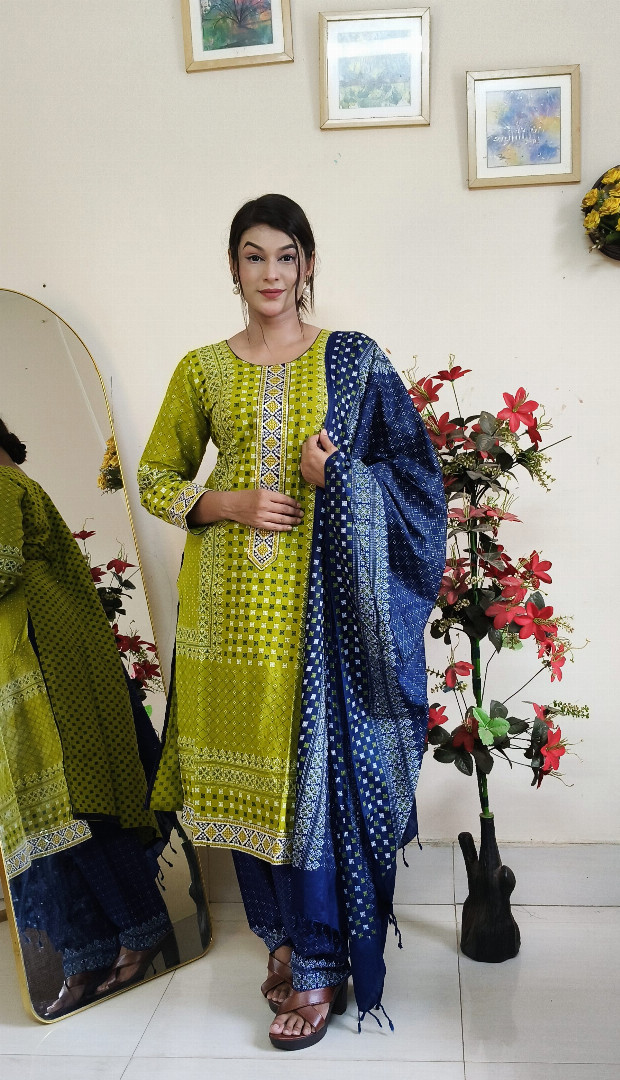 স্ল্যাব কটন থ্রি পিস, প্রিমিয়াম থ্রি পিস, টেবিল প্রিন্ট থ্রি পিস, কম্পিউটার এমব্রয়ডারি, মেয়েদের থ্রি পিস, থ্রি পিস কালেকশন, কটন থ্রি পিস, ladies three piece, premium three piece, slab cotton three piece, table print three piece, computer embroidery three piece, ladies fashion, MBR BD